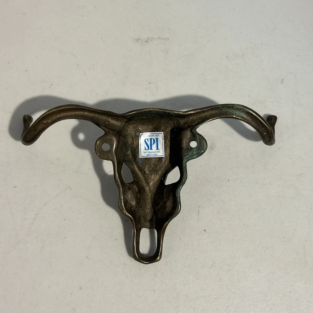 Modern Cast Bronze Steer Head Skull Wall Mounted Sculpture, Decorative Fine Art